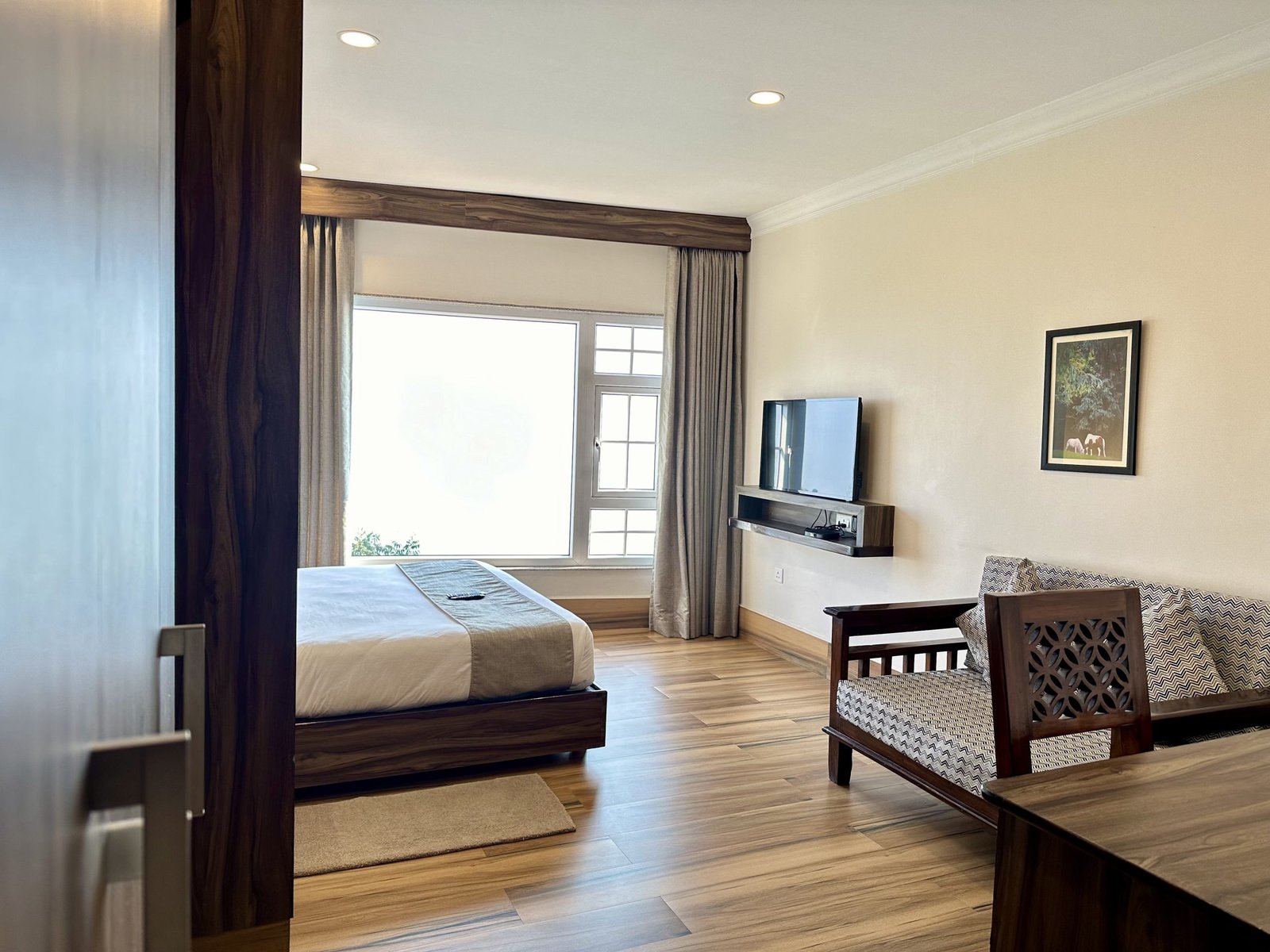 Premium Deluxe Room (2)